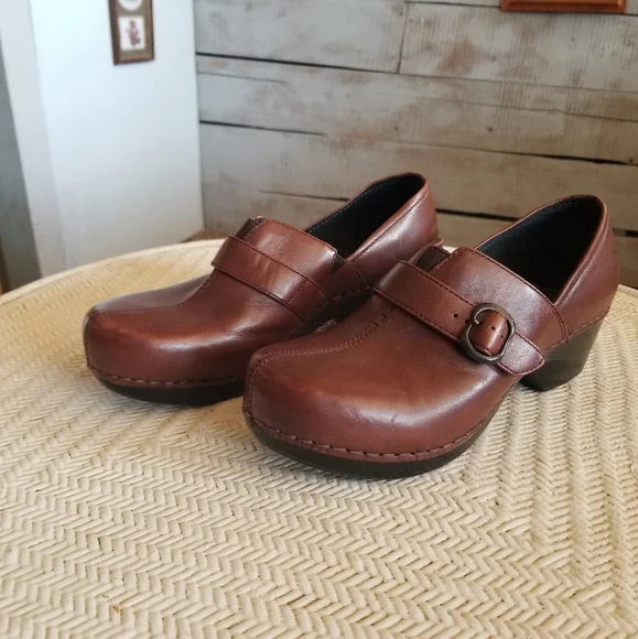 Brown Leather Dansko Mary Jane Clogs - Picture 9 of 16